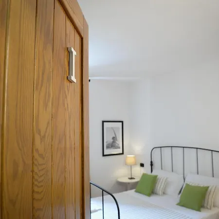 Apartment Sparse 7