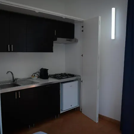 Sparse 7 Apartment *