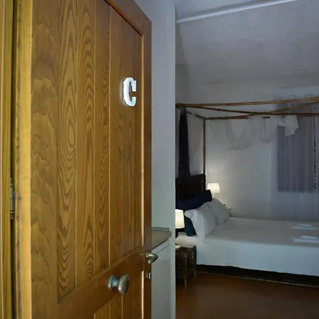 Apartment Sparse 7