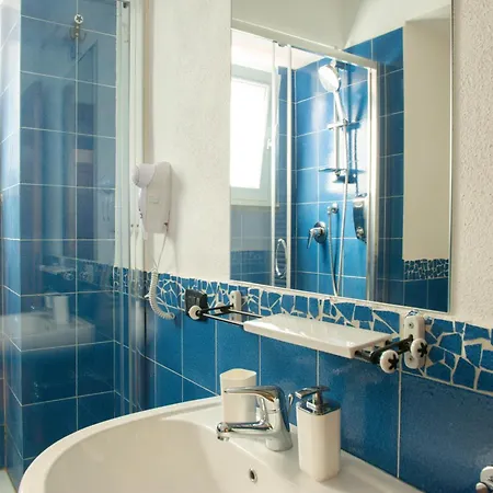 Sparse 7 Apartament *